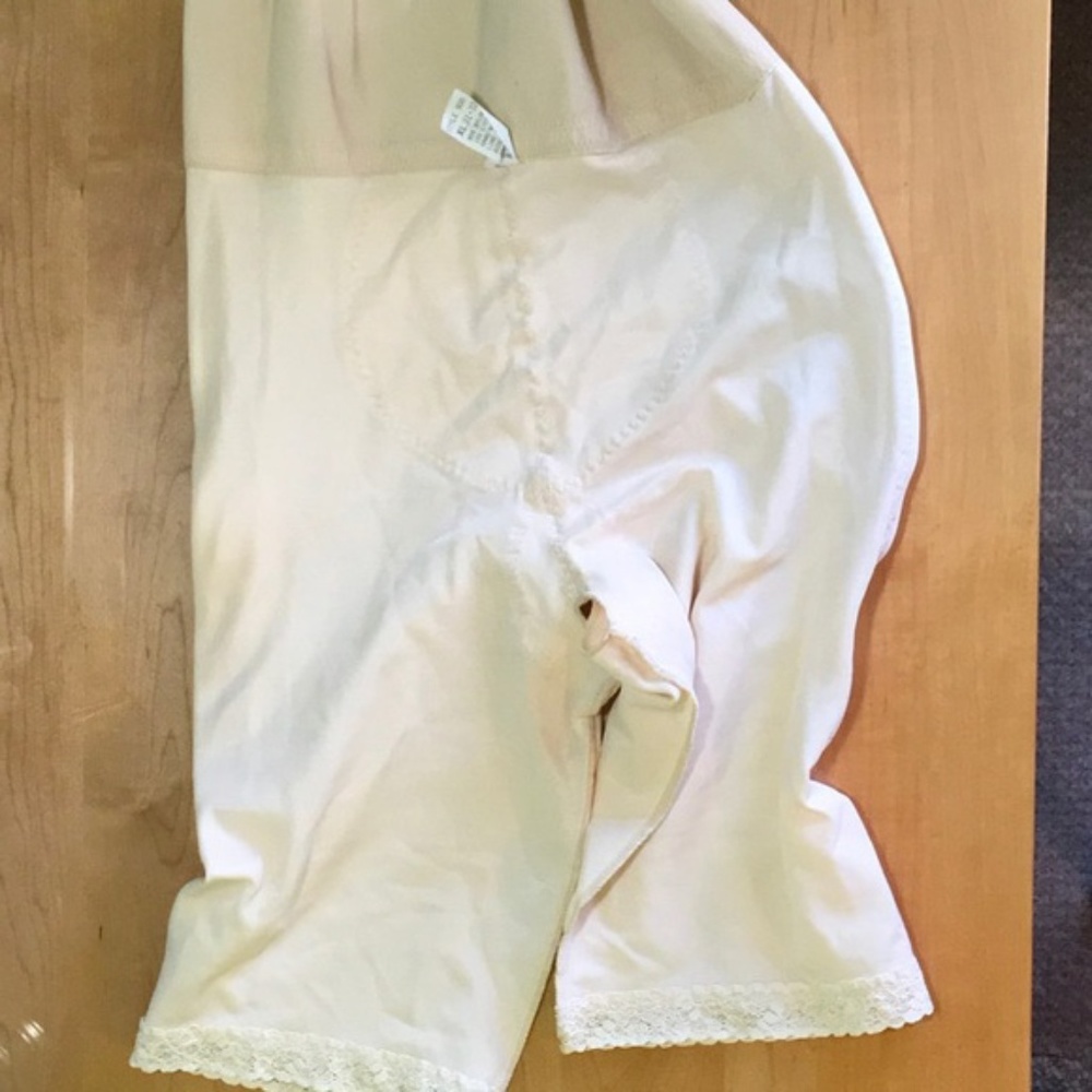 Surgical Compression Garment—thigh high XL